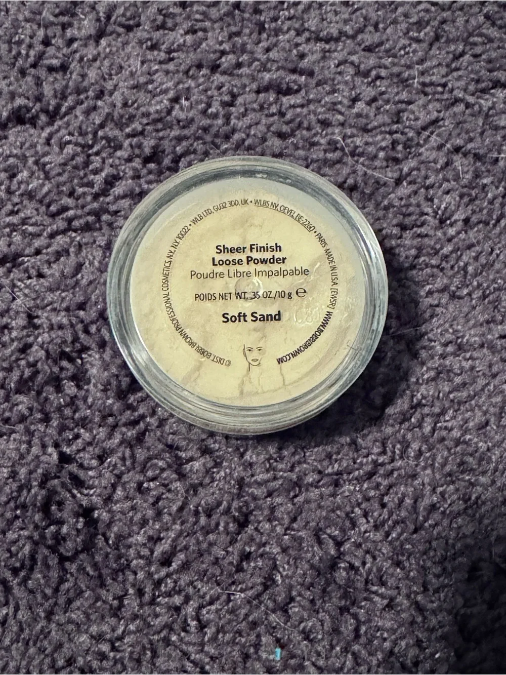 Bobbi Brown Loose Setting Powder in Soft Sand